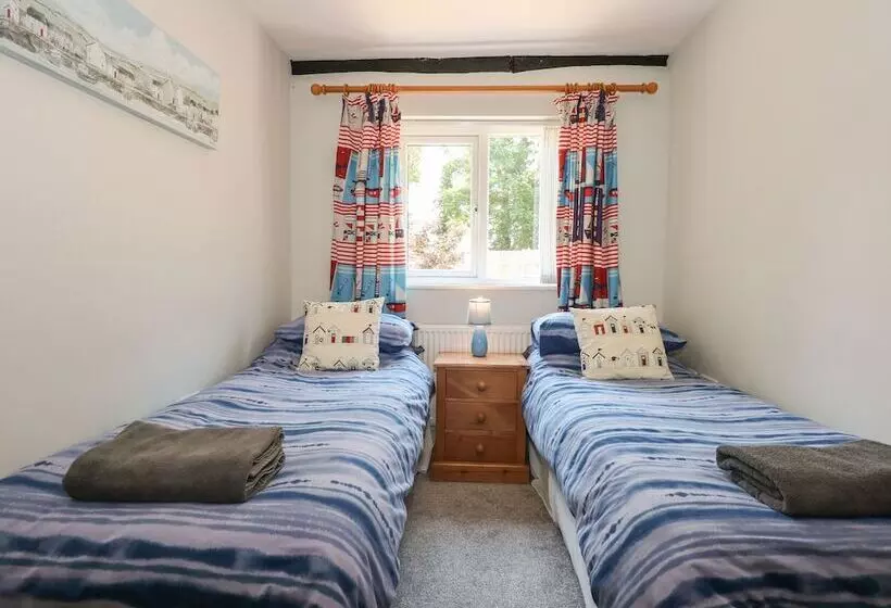 Hadleigh Farm Cottage