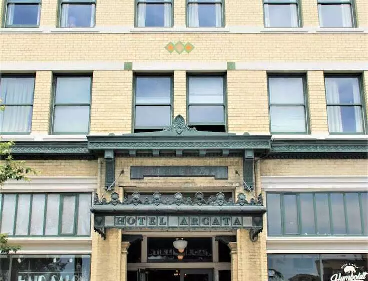 هتل Arcata