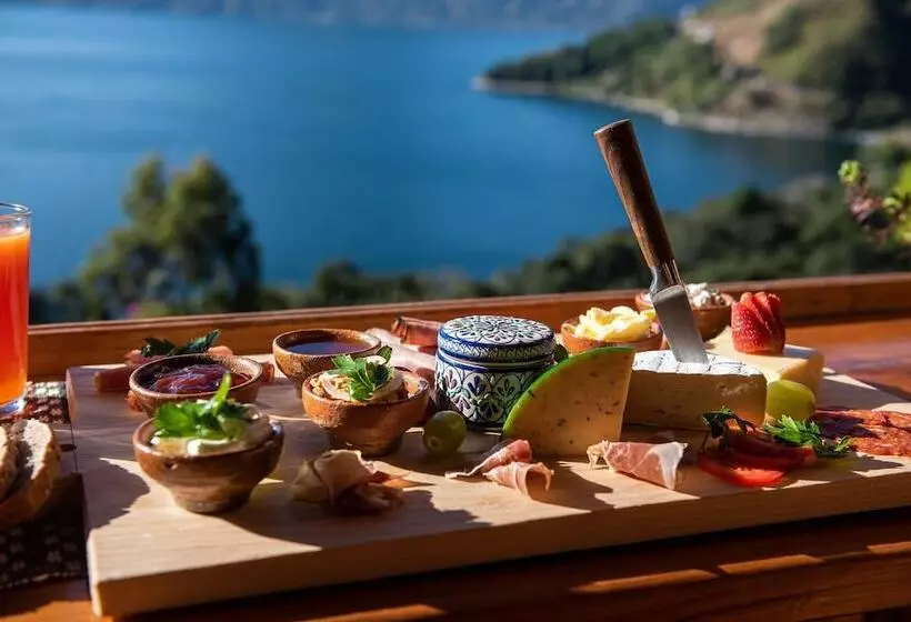 هتل El Picnic Atitlán