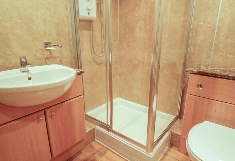 Mews Studio Cottage 7