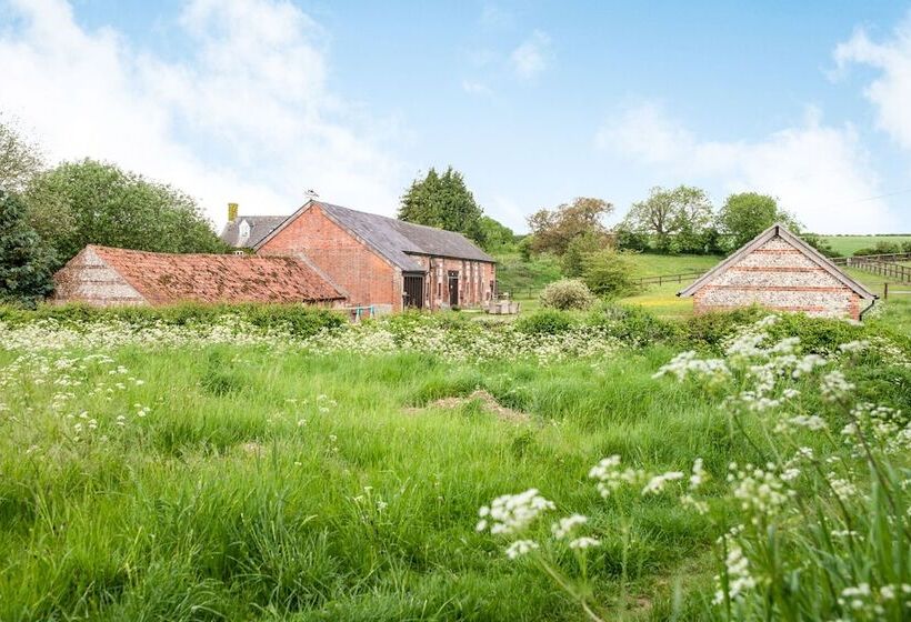 Newfield Farm Cottages