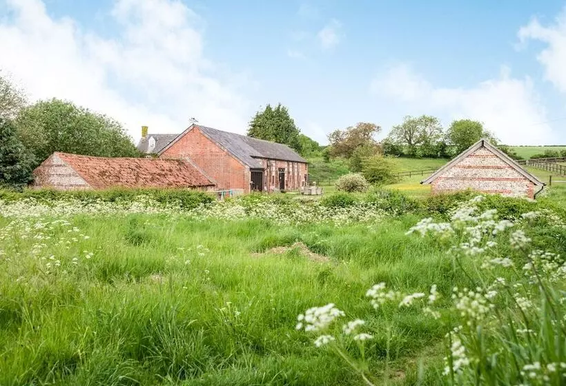 Newfield Farm Cottages