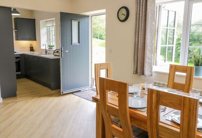 Ryedale Country Lodges   Hazel Lodge