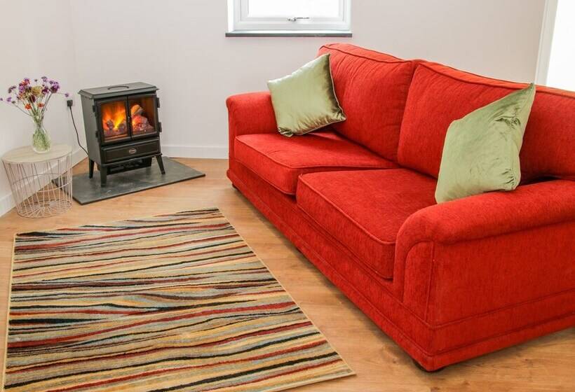 The Old Power House Cottage 1