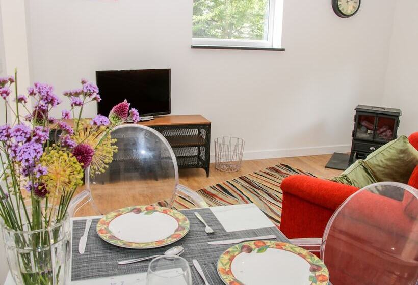 The Old Power House Cottage 1