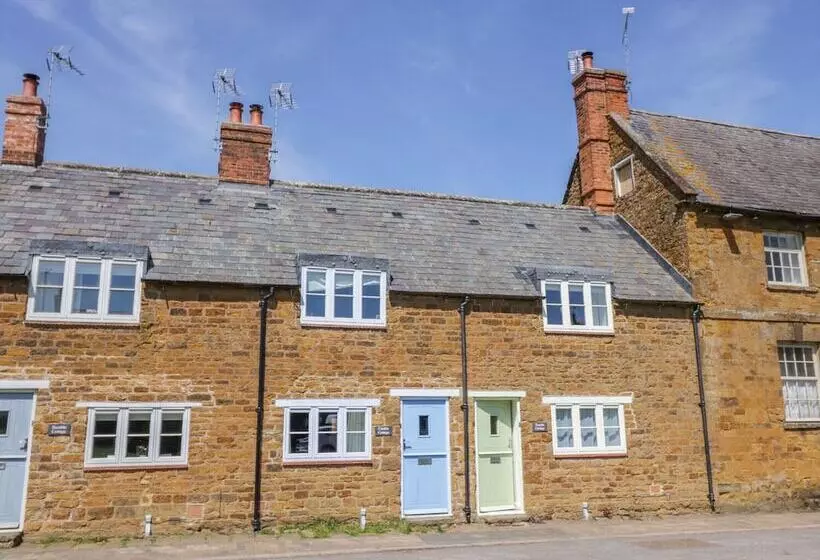Treacle Cottage