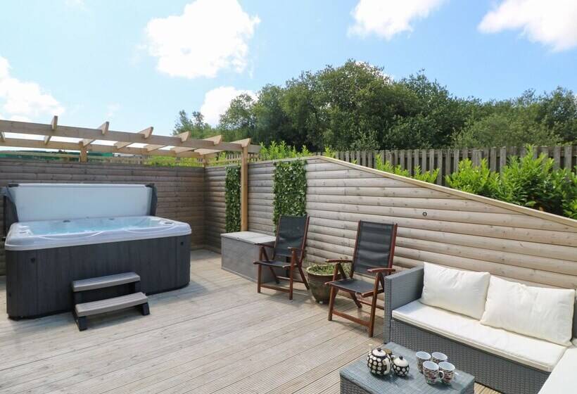 Willow Lodge, Retallack