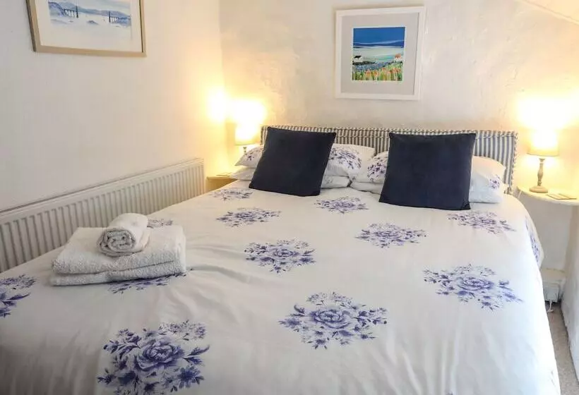 Blue Cottage
