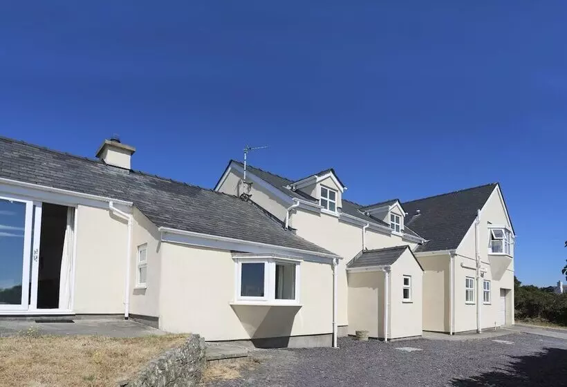 Glanrhyd Isaf