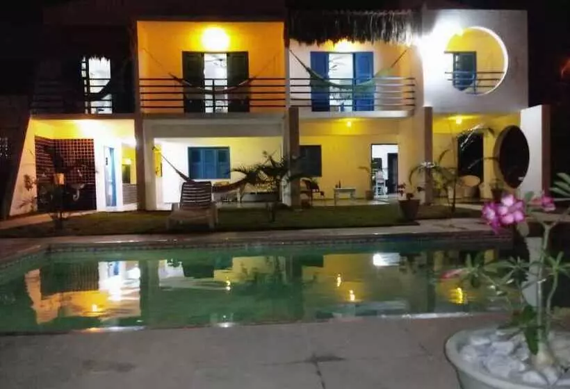 ホテル Pousada Tartaruga Cumbuco