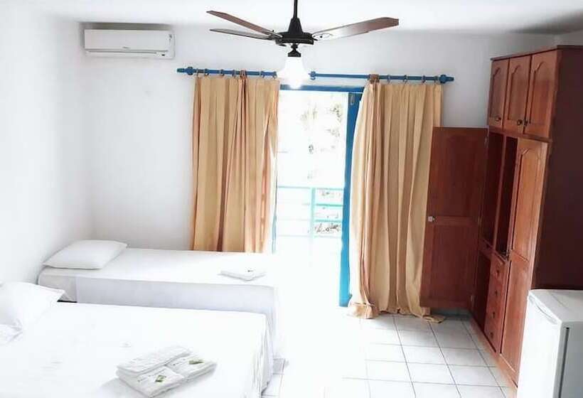 ホテル Pousada Tartaruga Cumbuco