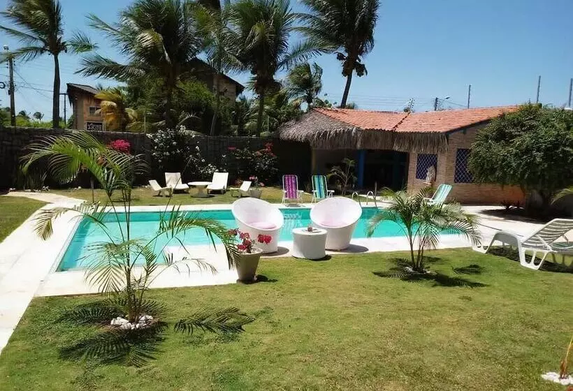 ホテル Pousada Tartaruga Cumbuco