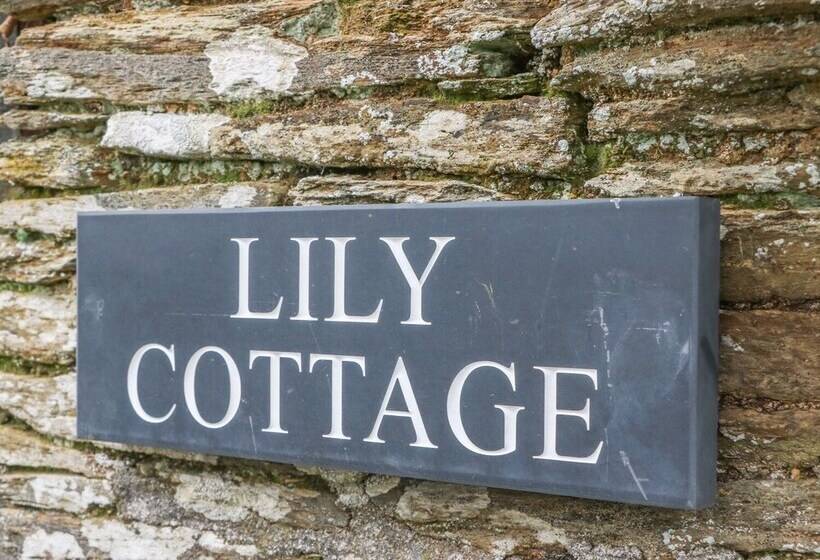 Lily Cottage