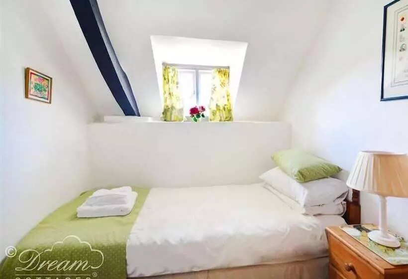 Little Berwick Cottage