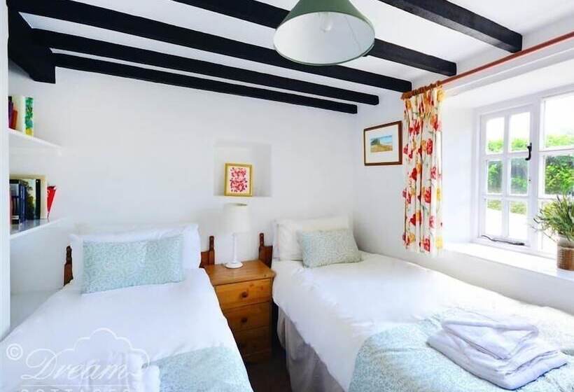 Little Berwick Cottage