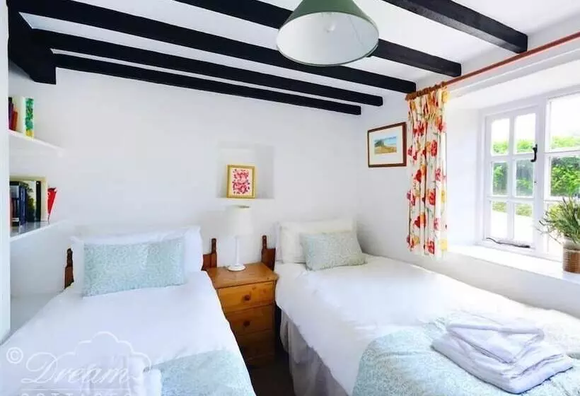 Little Berwick Cottage