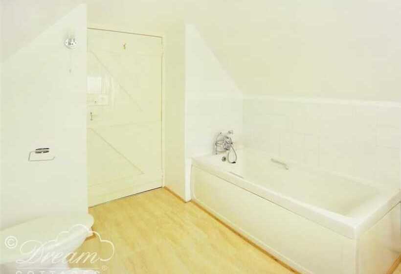 Little Berwick Cottage