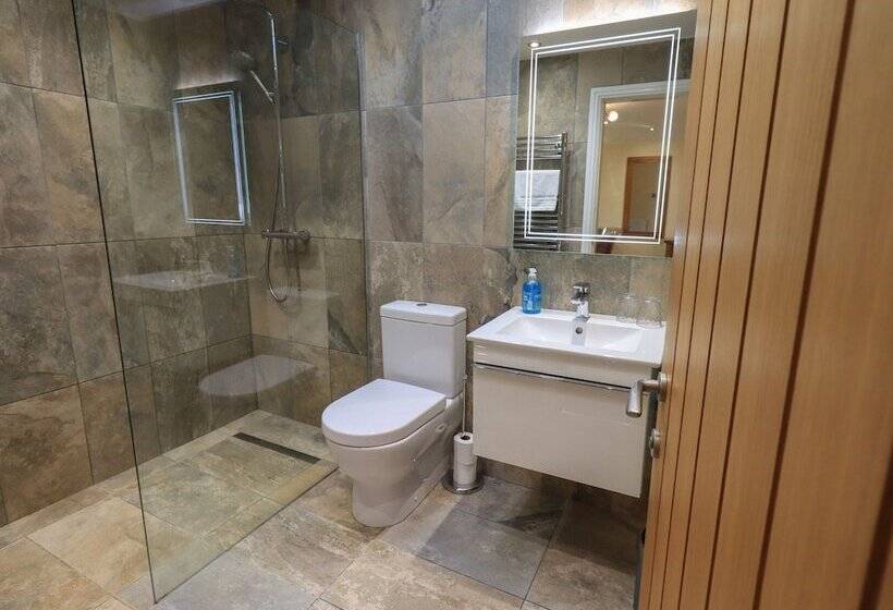 Orcaber Farm Retreat