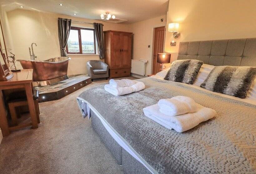 Orcaber Farm Retreat