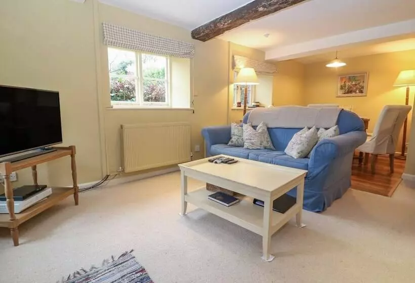 Spring Cottage