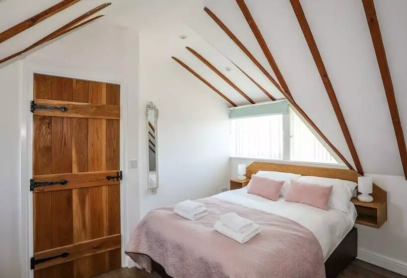 Tyn Towyn   Ty Gwyrdd