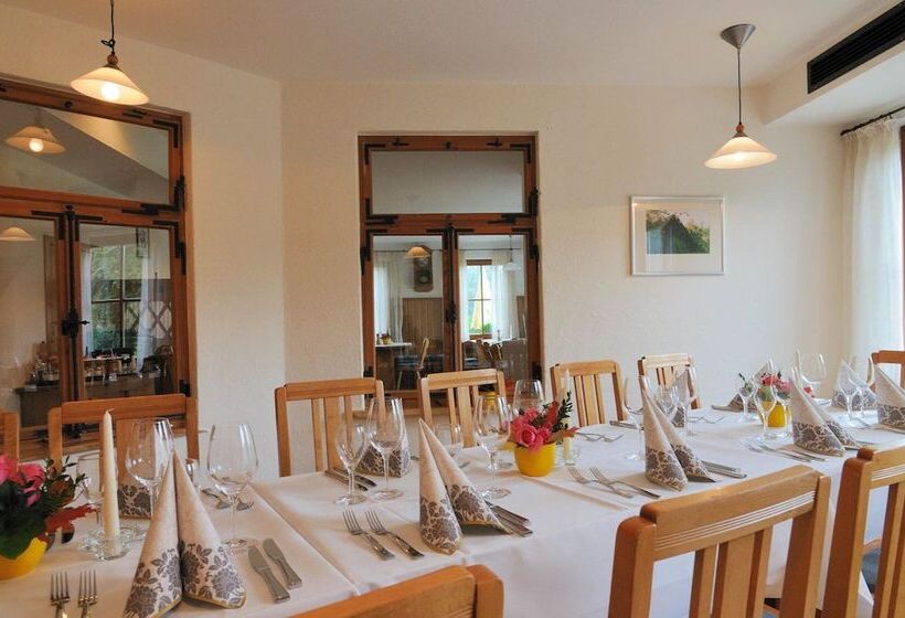 客栈  Gasthaus Seerose