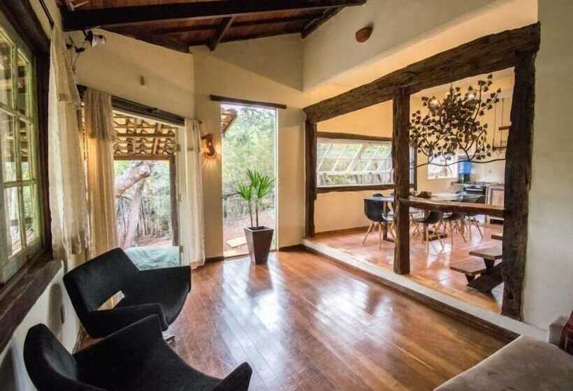 Отель Casas Da Serra