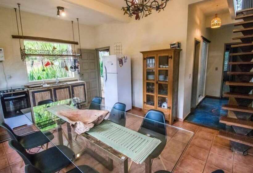 Отель Casas Da Serra