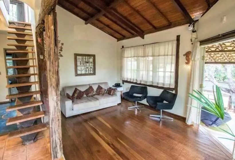 Hotelli Casas Da Serra