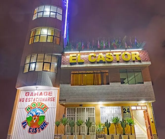 ホテル El Castor