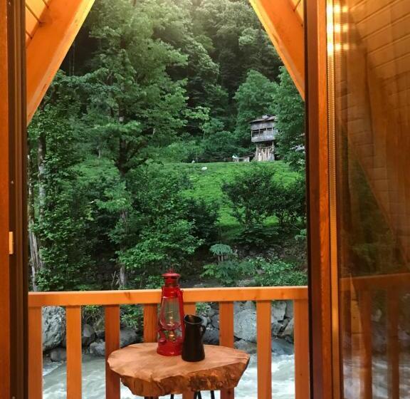 酒店 Foga Bungalov