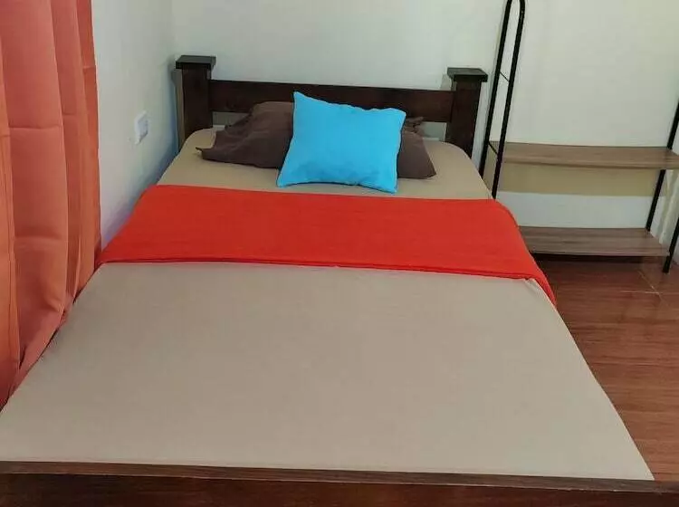 هتل Garden Of Heliconias Lodge