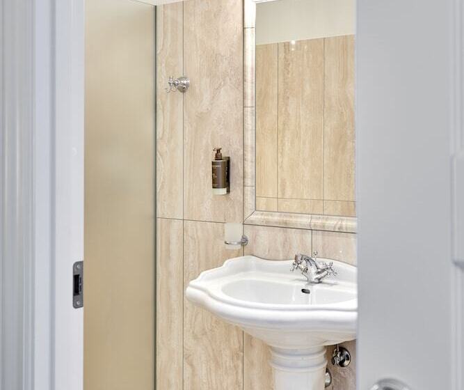 Отель Kragerup Gods