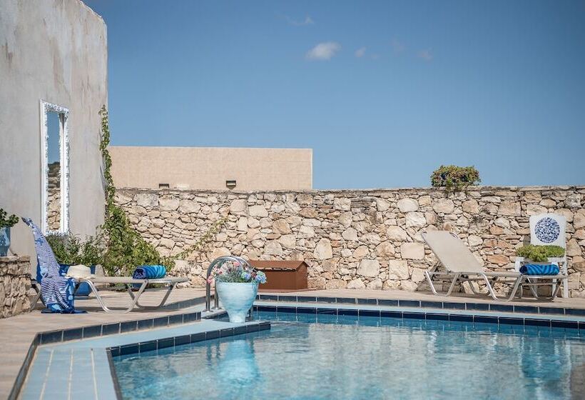 هتل Kritiko Arhontiko