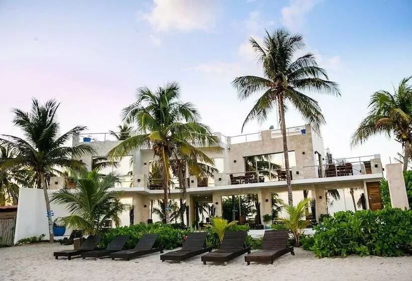 ホテル La Casa Cielo