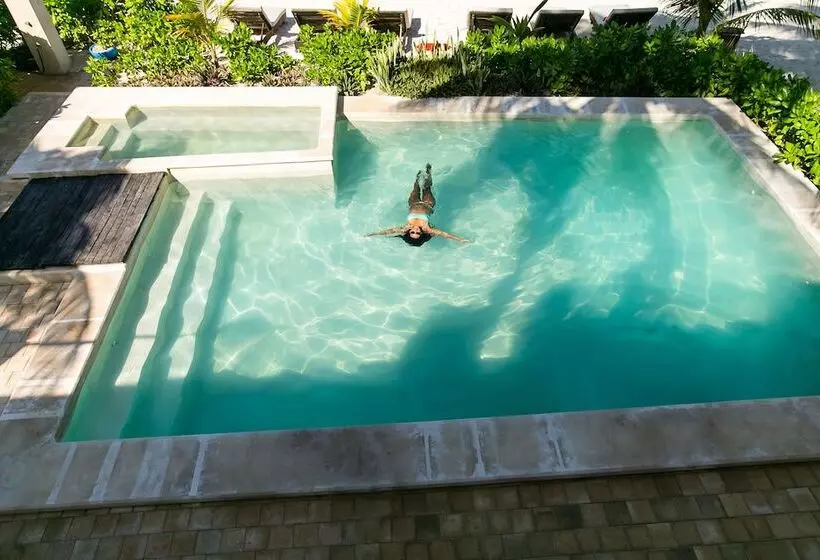 ホテル La Casa Cielo