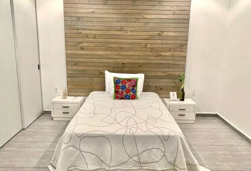 ホテル La Casa Cielo