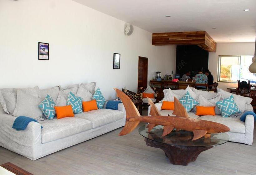 Отель La Casa Cielo