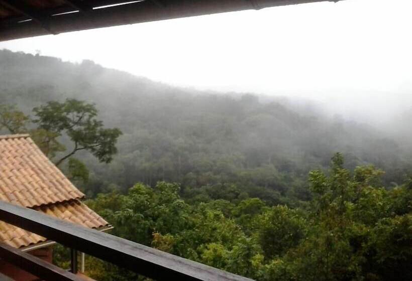 ホテル Pousada Macaco Prosa