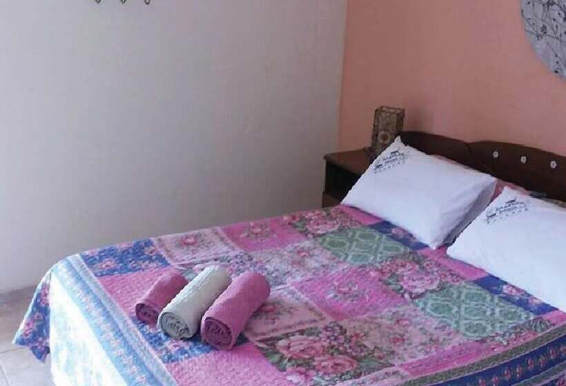 ホテル Pousada Macaco Prosa