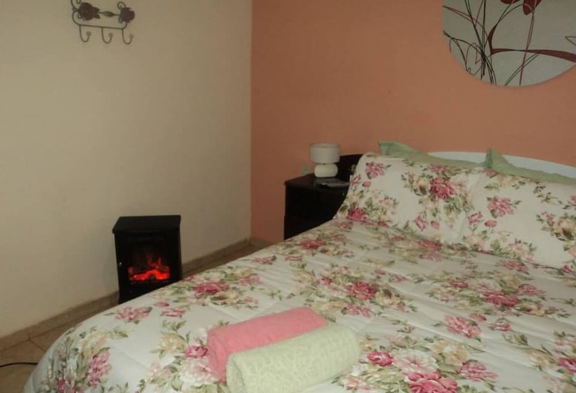 ホテル Pousada Macaco Prosa