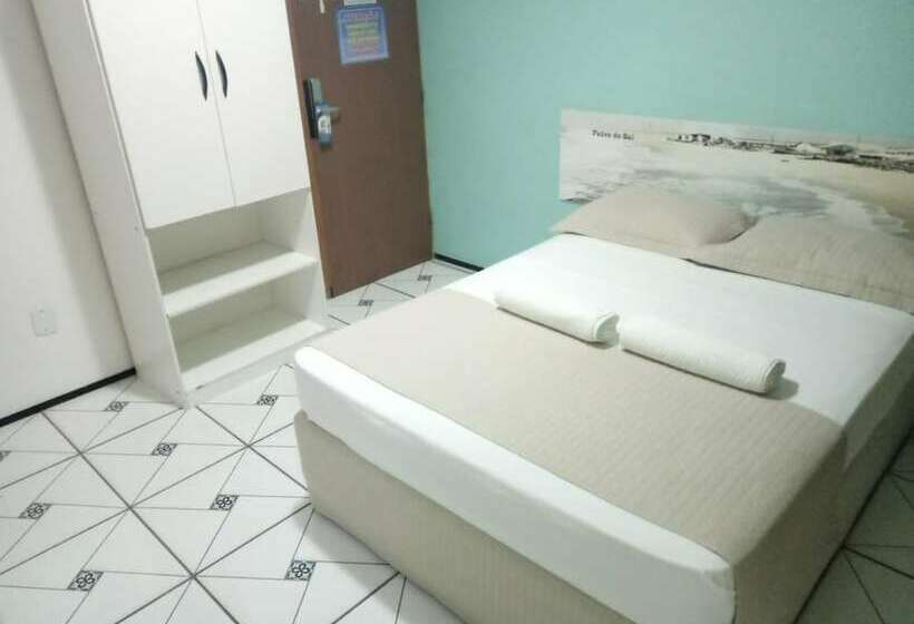 ホテル Pousada Parnamar