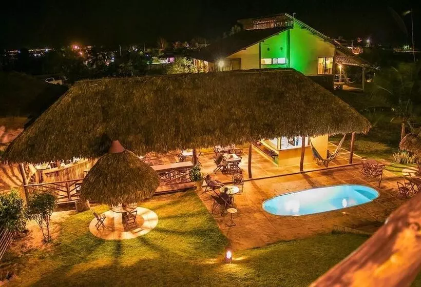 ホテル Pousada Theodora