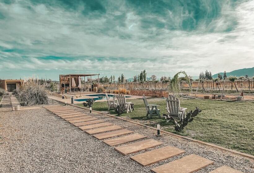 בית מלון כפרי Tres Cruces Lodge