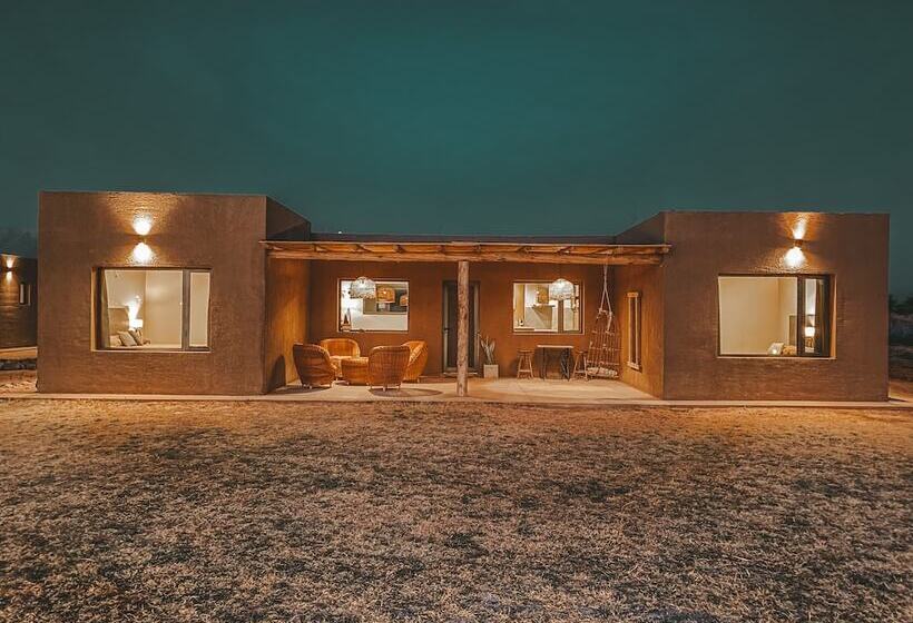 בית מלון כפרי Tres Cruces Lodge