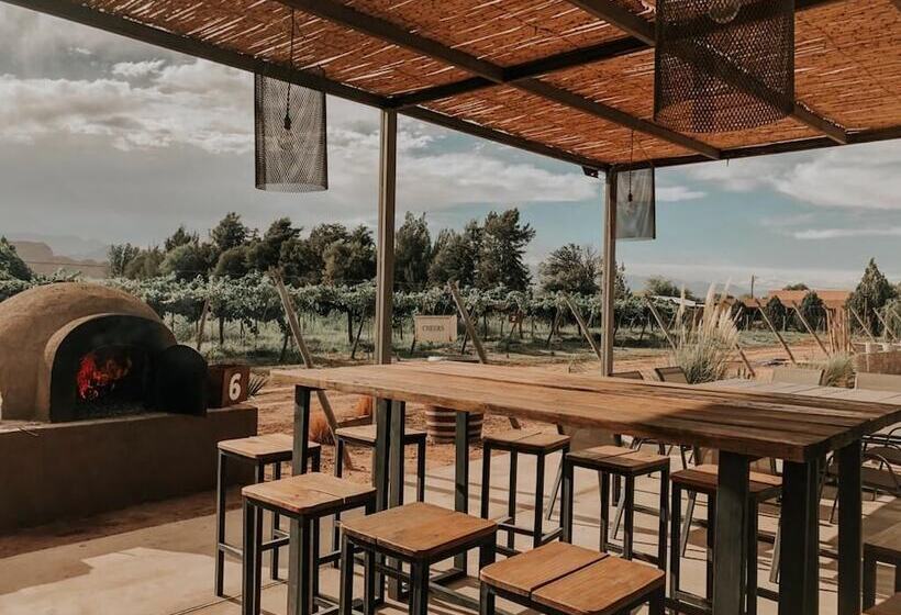 בית מלון כפרי Tres Cruces Lodge