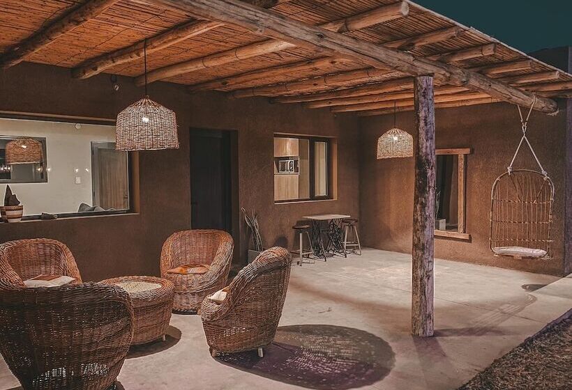 בית מלון כפרי Tres Cruces Lodge