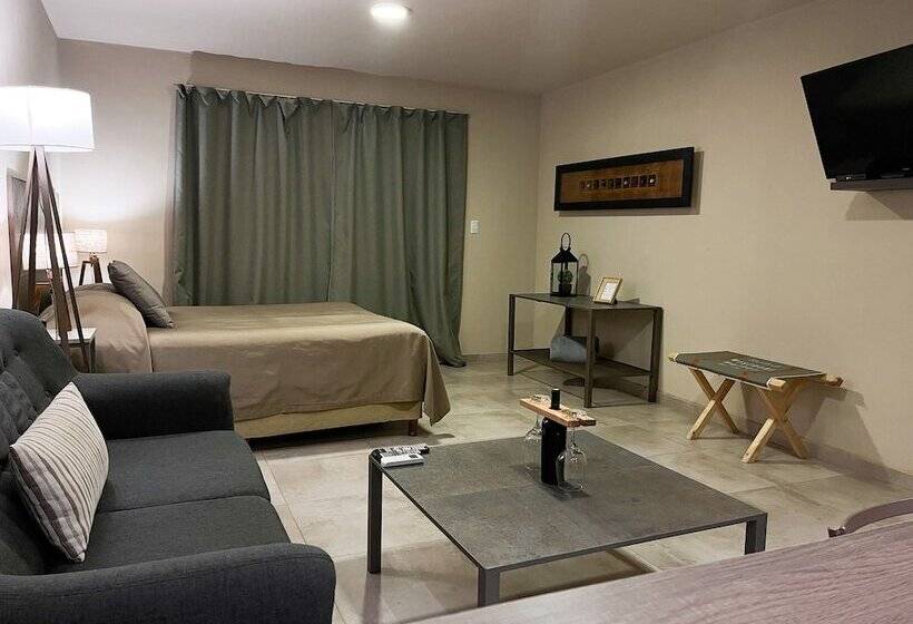 בית מלון כפרי Tres Cruces Lodge