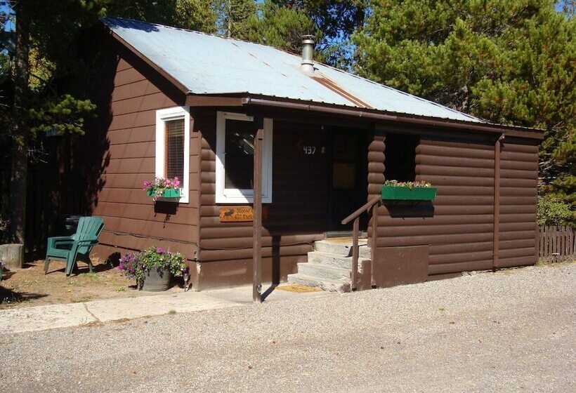 Szálloda Yellowstone Wildlife Cabins