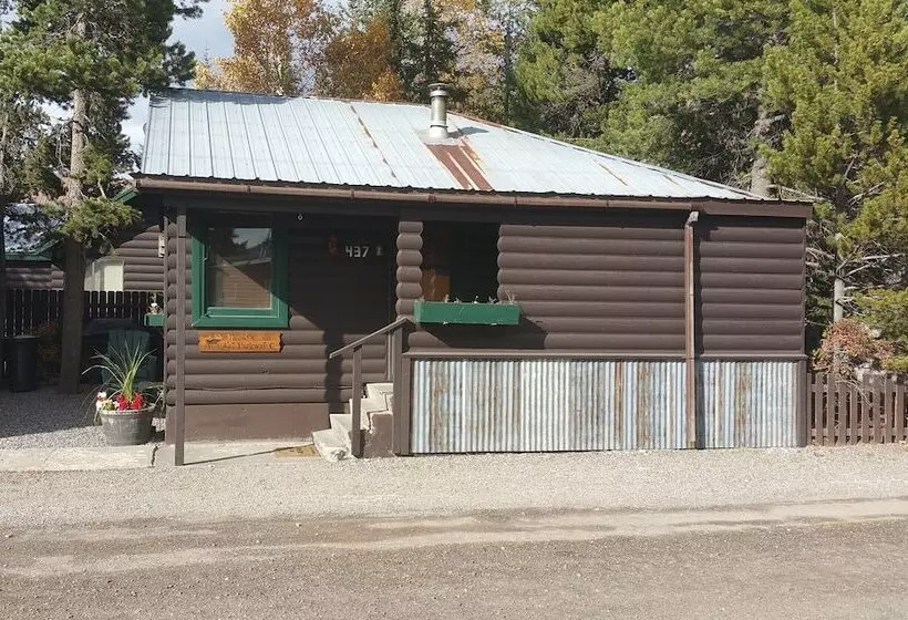 ホテル Yellowstone Wildlife Cabins